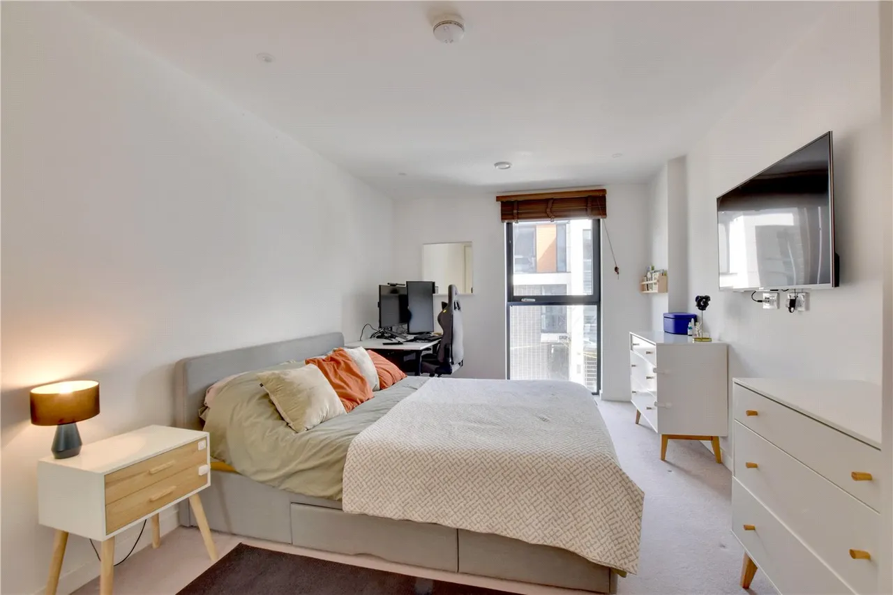 14 Hawthorne Crescent, Greenwich, London, SE10, photo 8