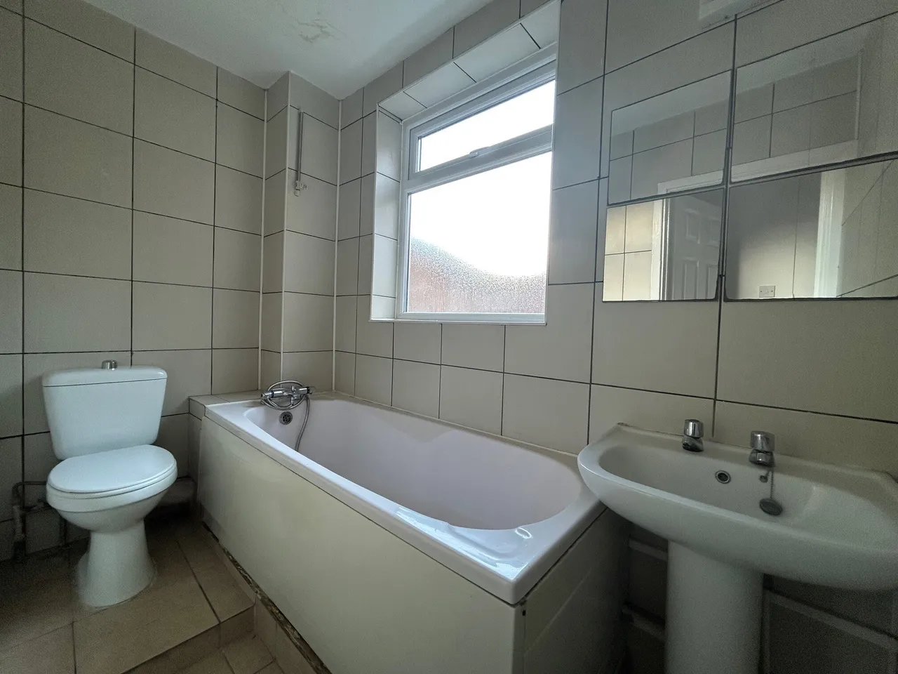 Barrasford Street, East Howdon, photo 4