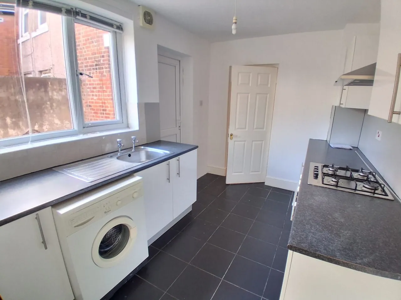 Barrasford Street, East Howdon, photo 5