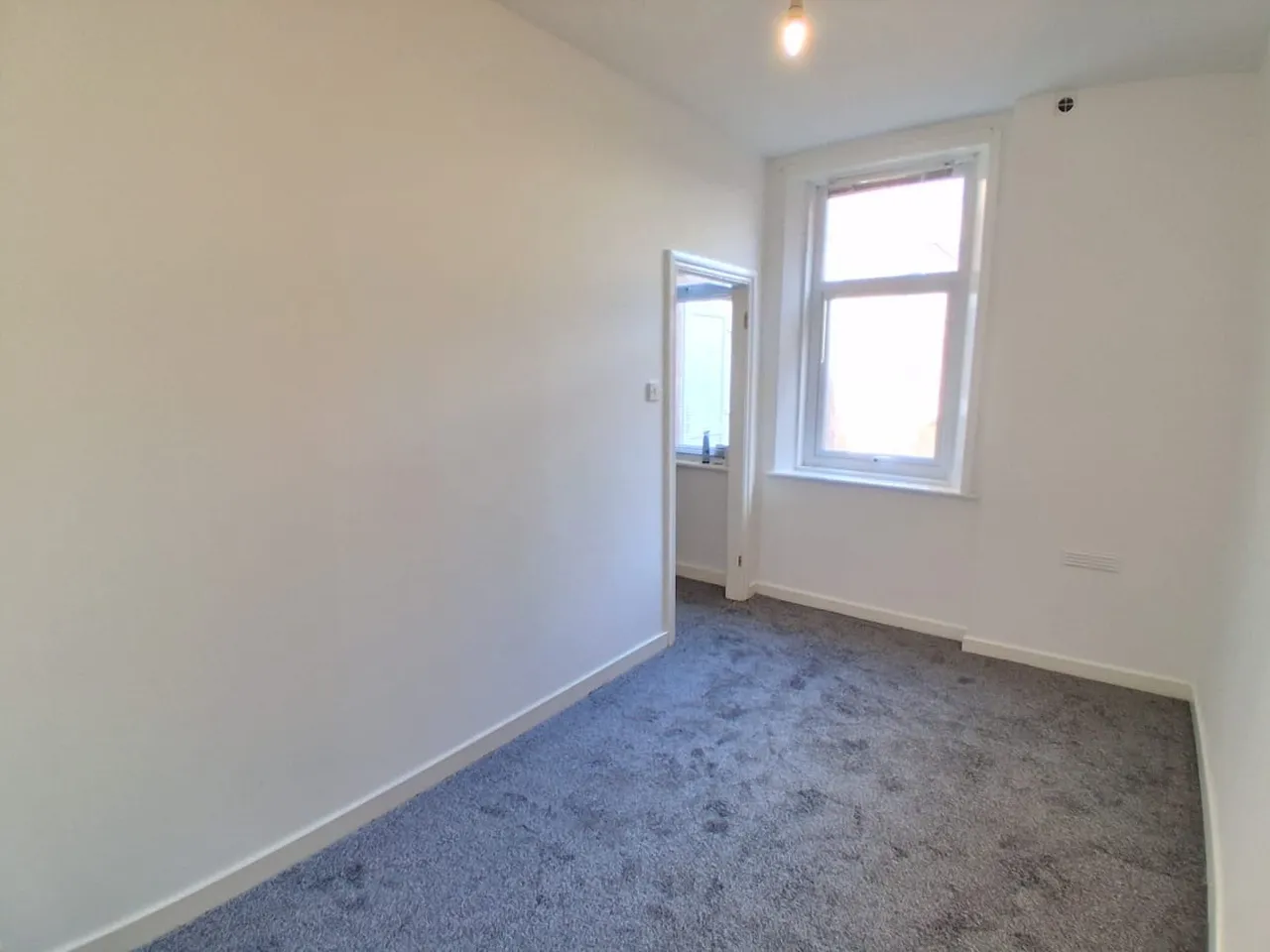 Barrasford Street, East Howdon, photo 9