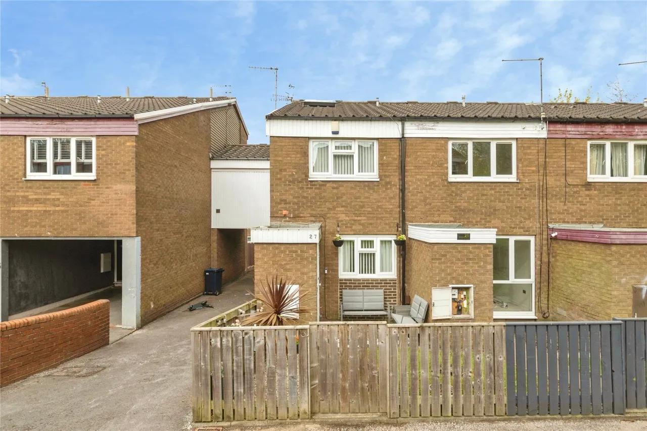 Elliott Drive, Gateshead, Tyne and Wear, NE10, photo 20