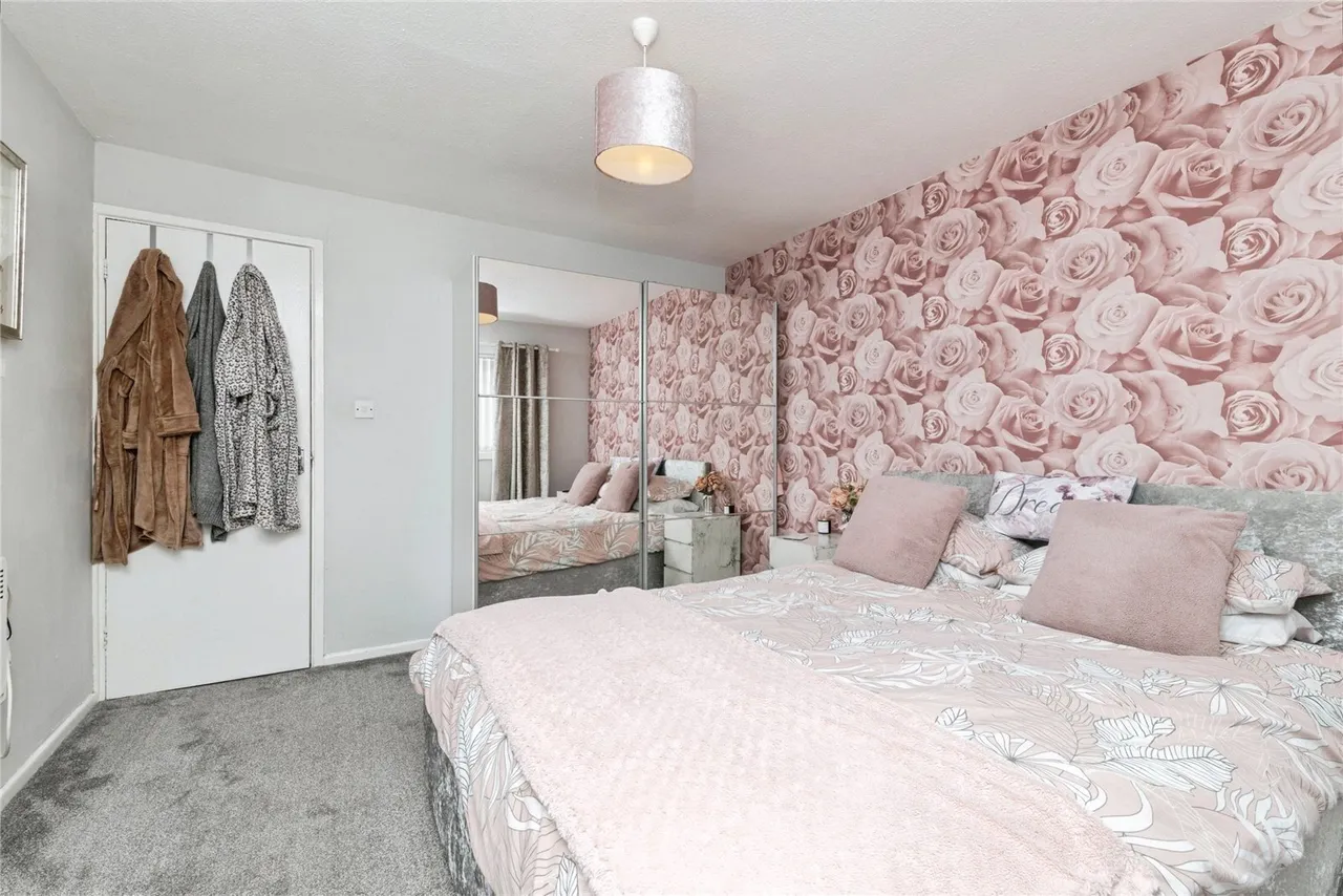 Elliott Drive, Gateshead, Tyne and Wear, NE10, photo 12