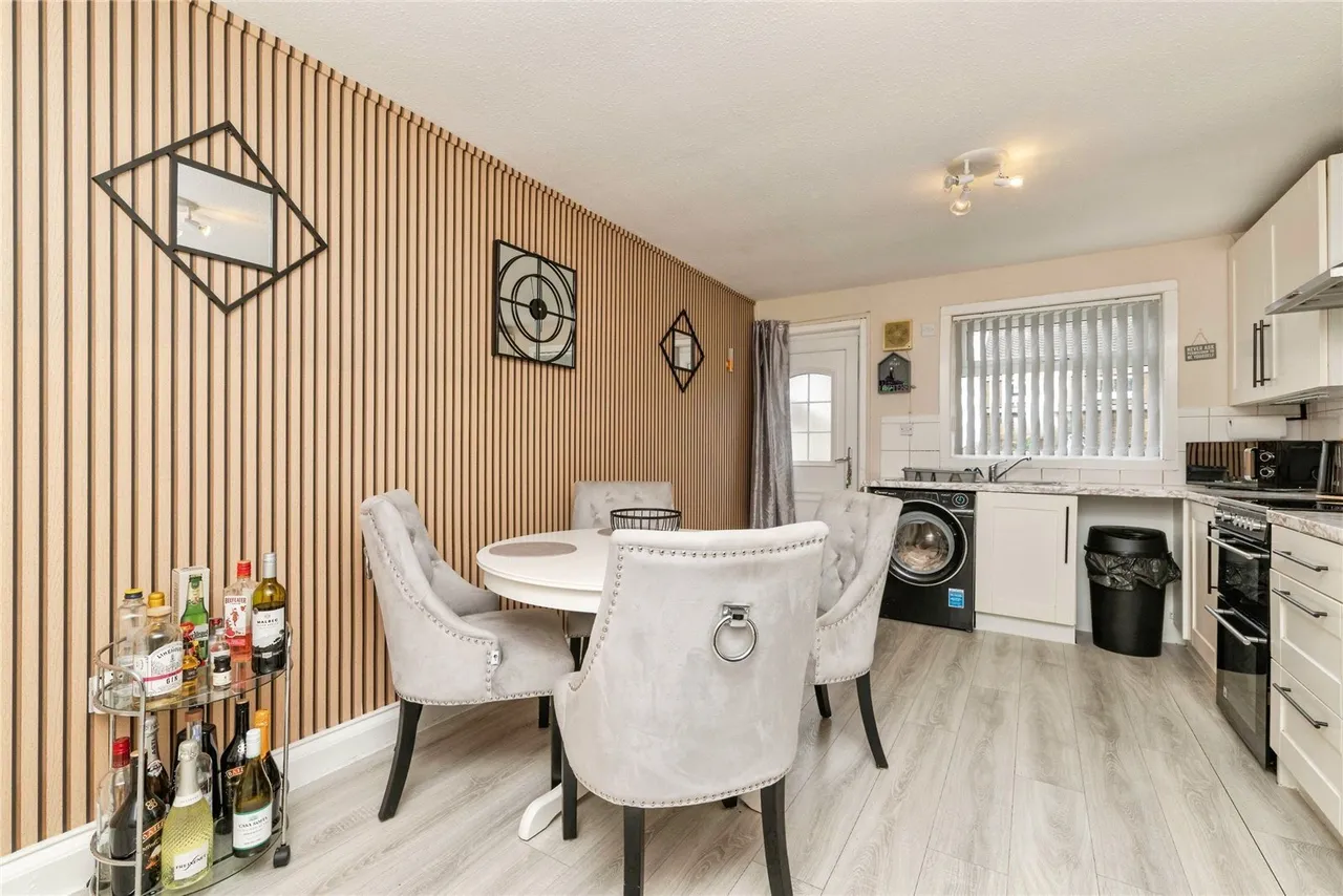 Elliott Drive, Gateshead, Tyne and Wear, NE10, photo 7