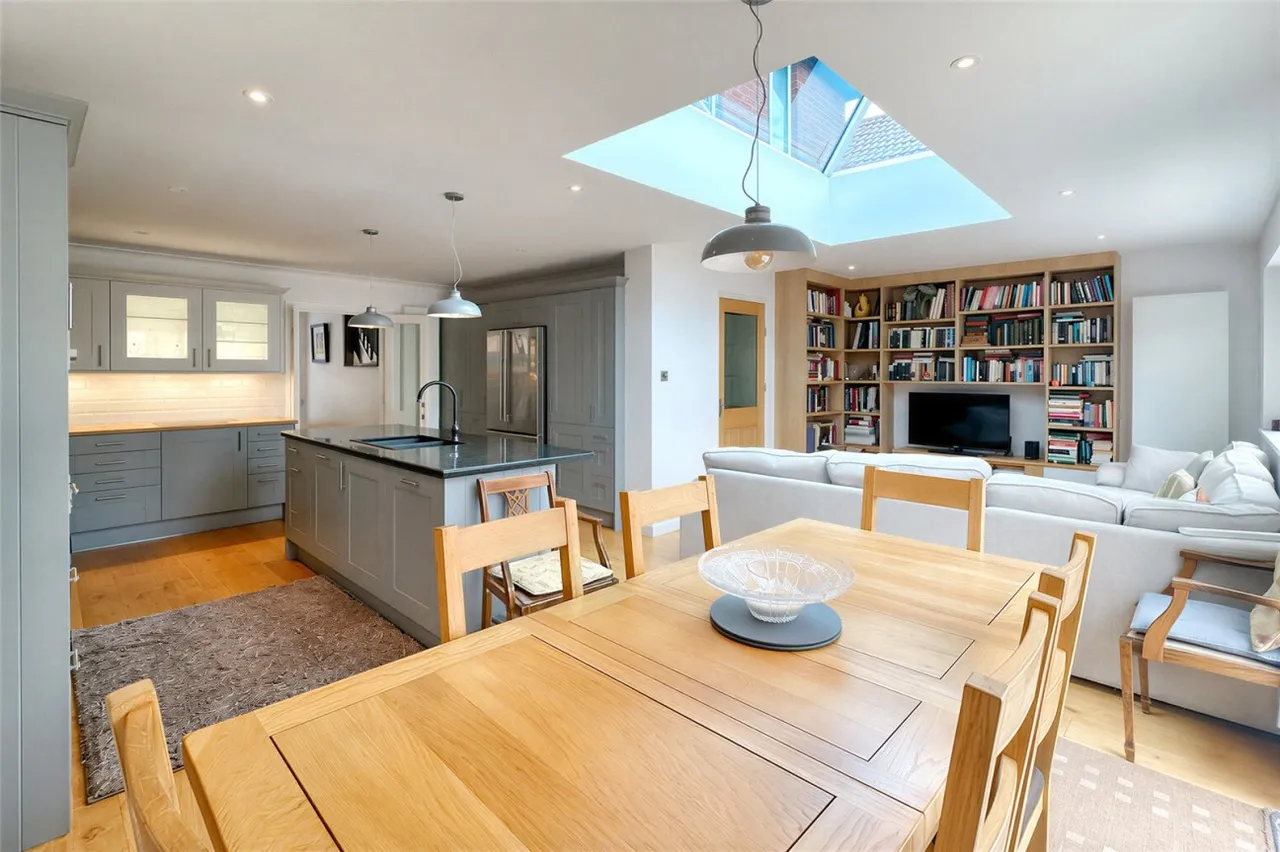 Rustington, Littlehampton, BN16, photo 17