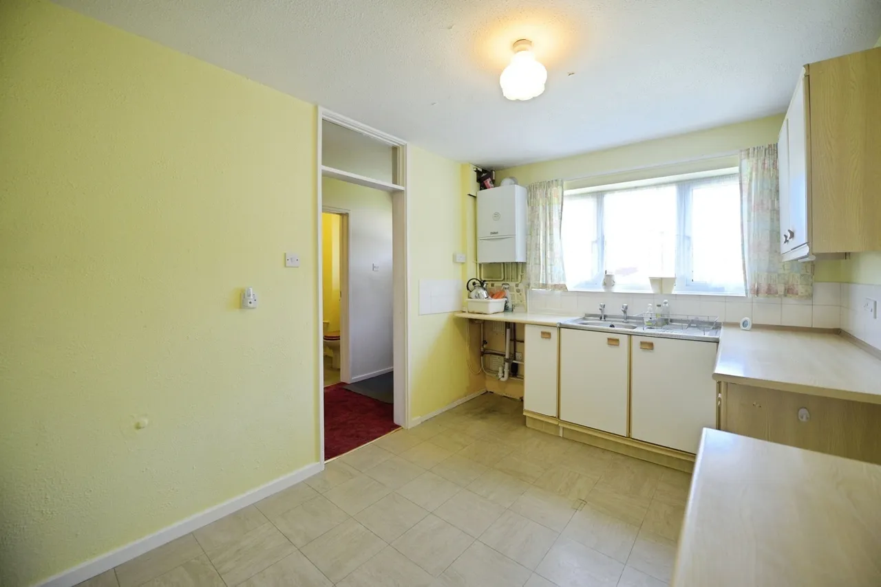 Turpin Avenue, Collier Row, Romford, RM5, photo 7