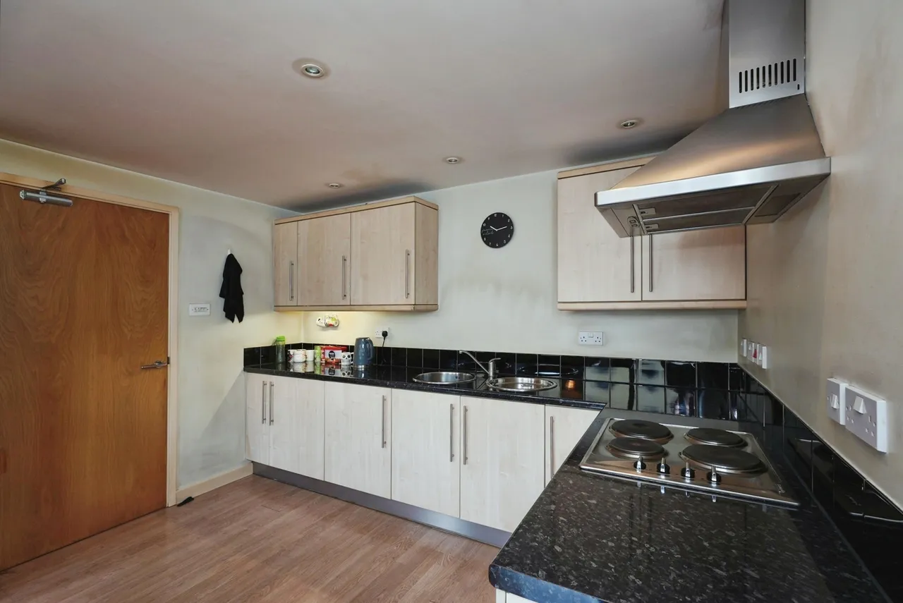 Market Street, BRADFORD, West Yorkshire, BD1, photo 13