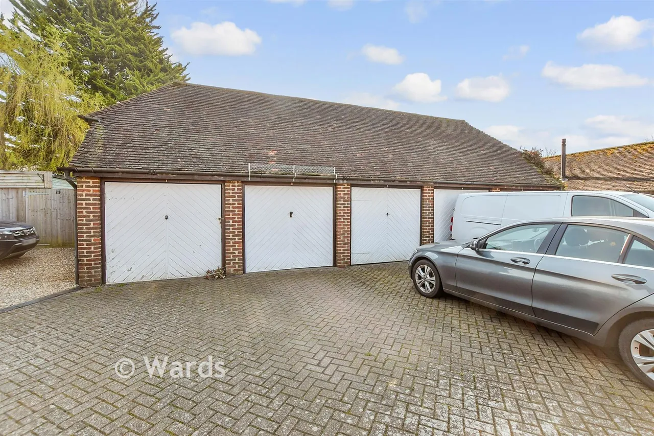 Main Road, Sellindge, TN25, photo 13