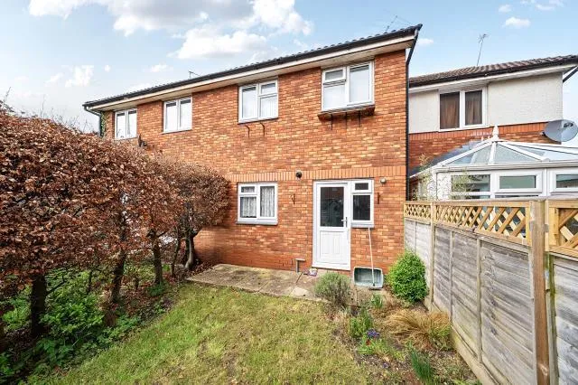 Flaxfield Court, Basingstoke, RG21, photo 13