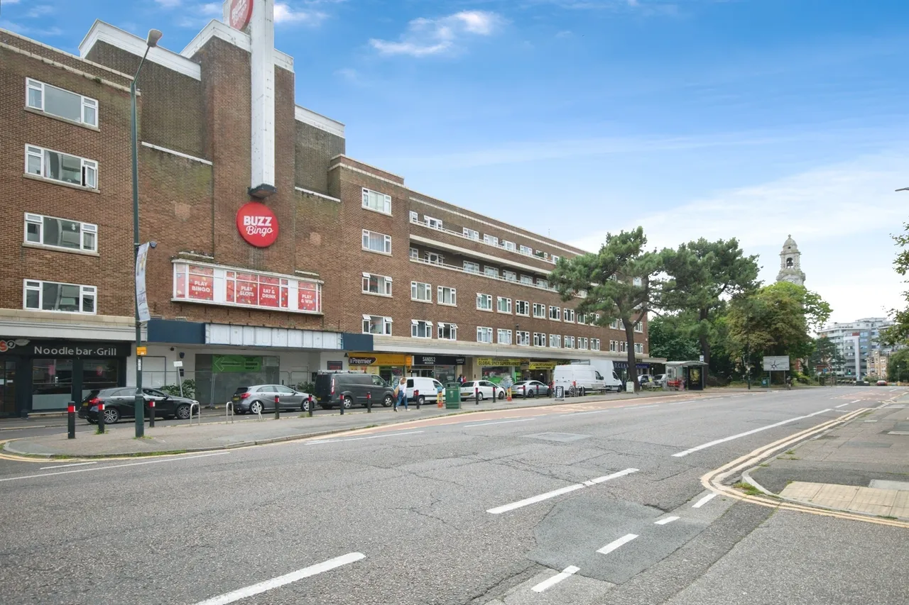 Christchurch Road, Bournemouth, BH1, photo 17