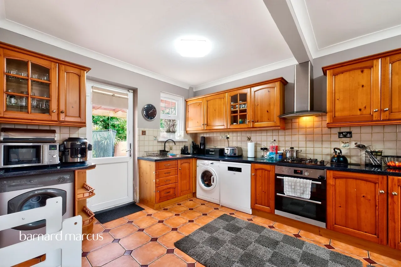 Fenton Road, London, N17, photo 13