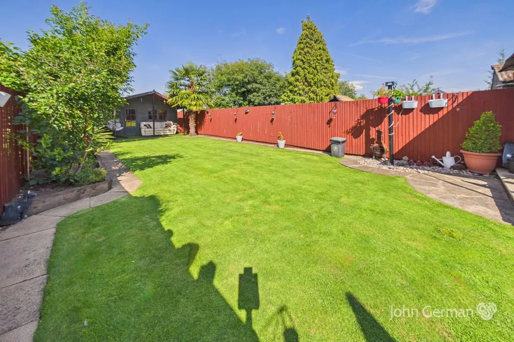 Holt Drive, Loughborough, photo 19