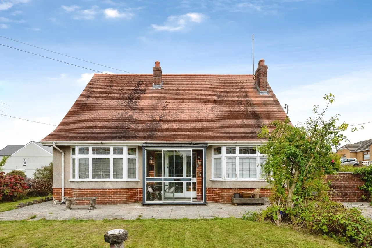 2 bed house for sale, Glebe Road, Loughor, SA4