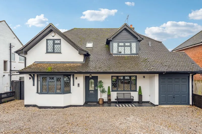 4 bed house for sale — Bernards Way, Flackwell Heath HP10 9EQ