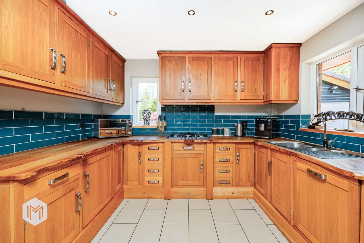 Grange Park Road, Bromley Cross, Bolton, BL7 9YA, photo 12