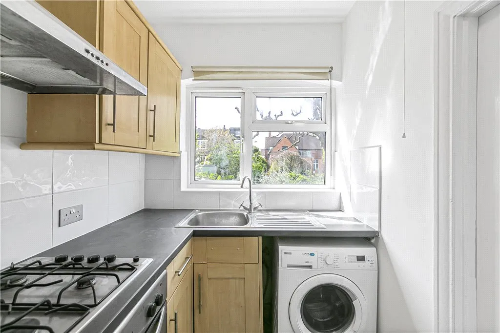 Gracefield Gardens, London, SW16, photo 11
