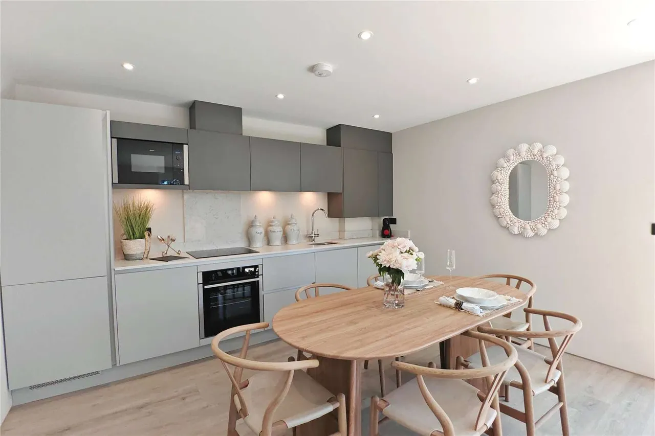 Cautley House, Seabrook Road, Hythe, Kent, CT21 5RB, photo 12