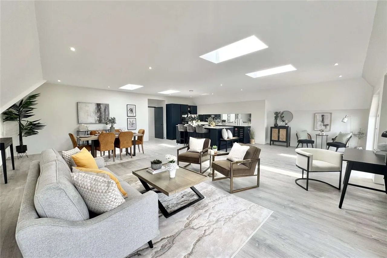 Cautley House, Seabrook Road, Hythe, Kent, CT21 5RB, photo 3