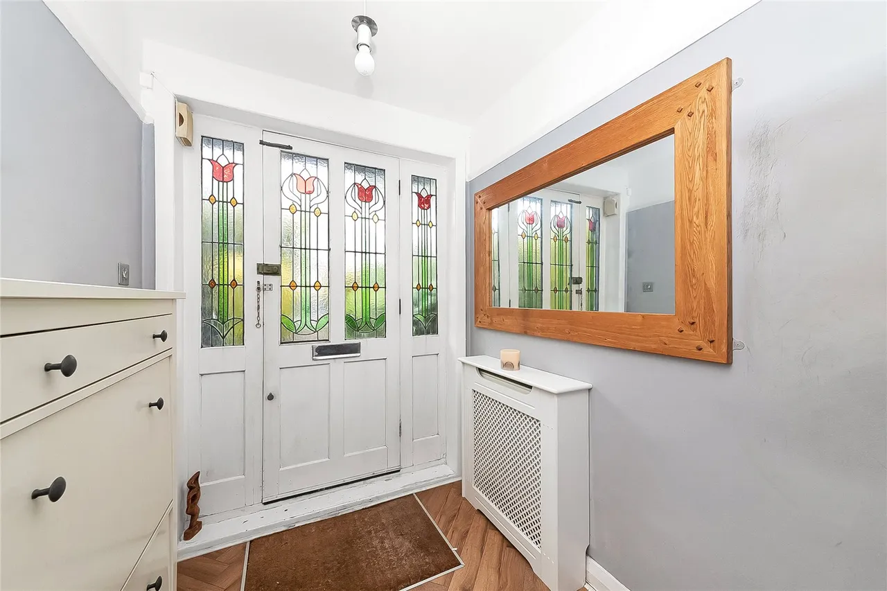 Covington Way, London, SW16, photo 10