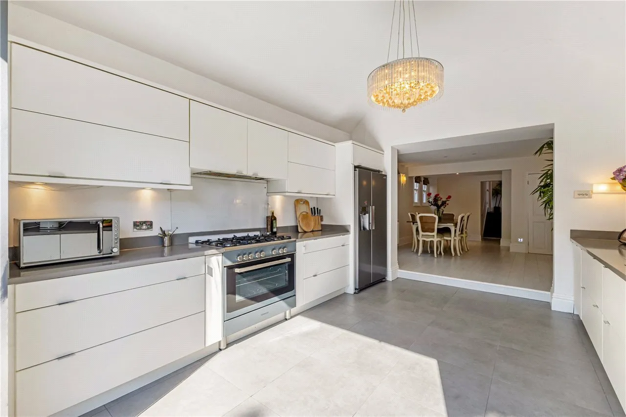 Worple Road, London, SW19, photo 10
