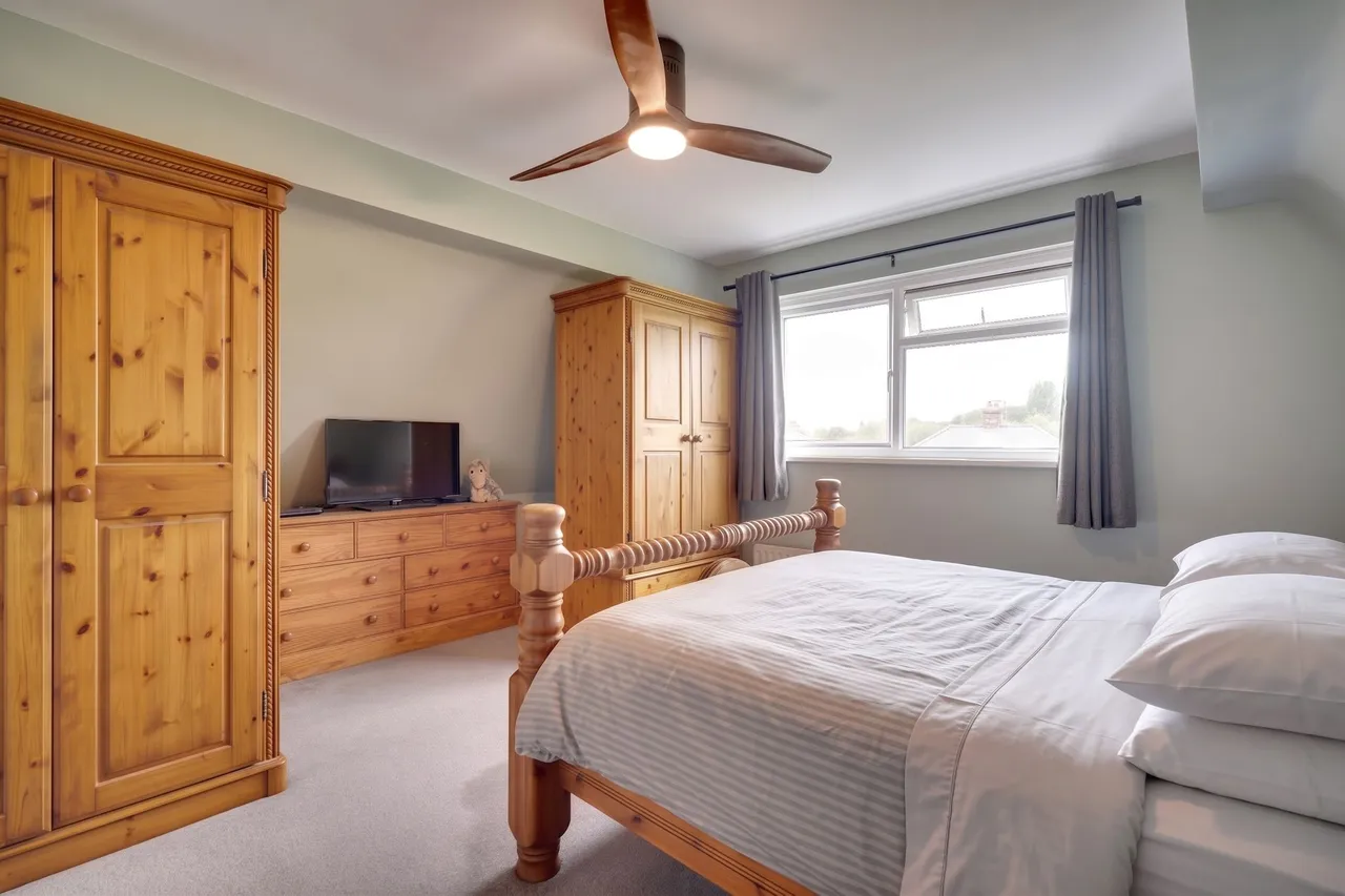 Cannons Lane, Hatfield Broad Oak, CM22, photo 12