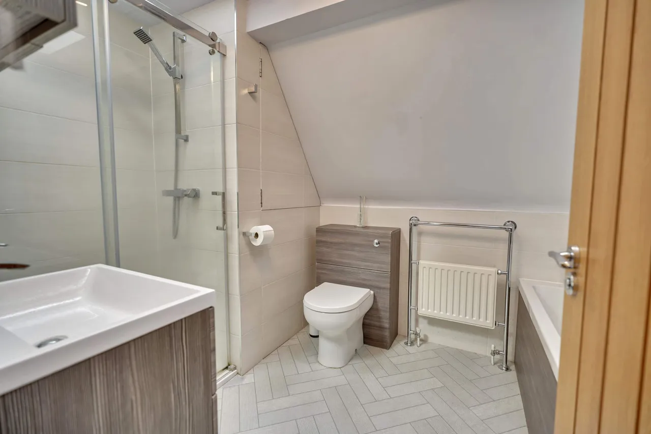 Cannons Lane, Hatfield Broad Oak, CM22, photo 15