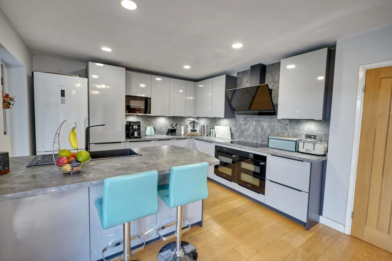 Cannons Lane, Hatfield Broad Oak, CM22, photo 6