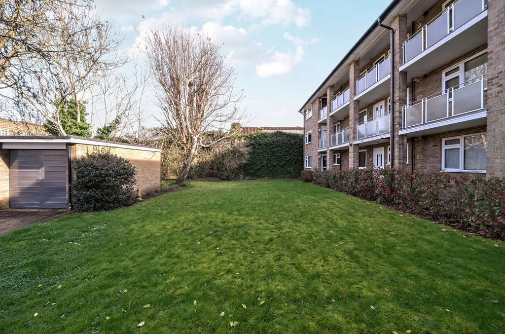 Purley Park Road, Purley CR8 2BW, photo 15