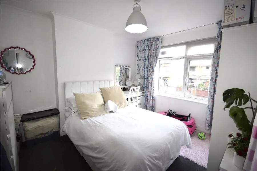 Dorset Road, Mitcham, CR4, photo 7