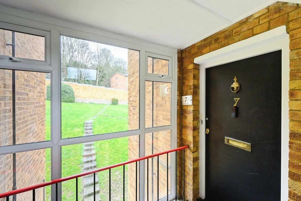 Hillside Road, Whyteleafe, Surrey, CR3, photo 10
