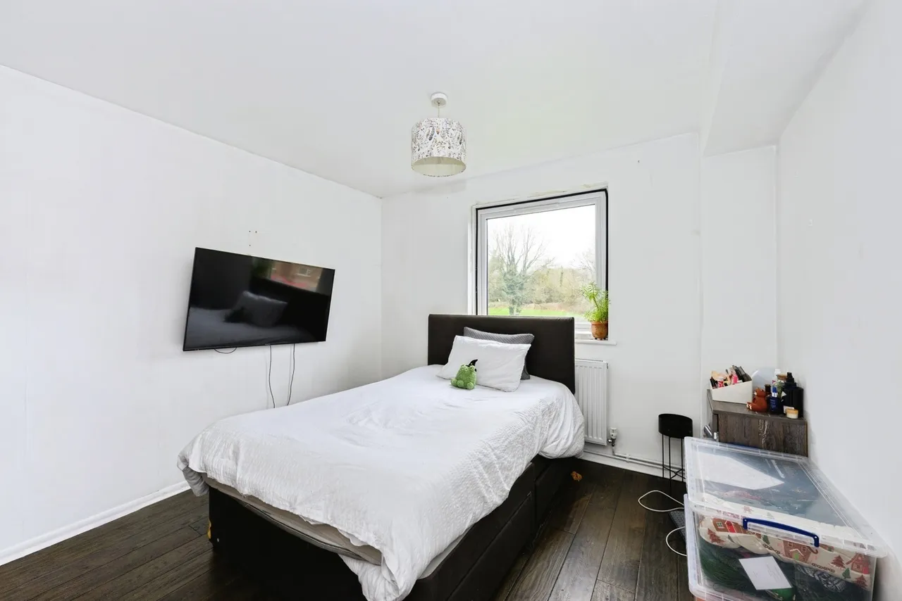 Hillside Road, Whyteleafe, Surrey, CR3, photo 5