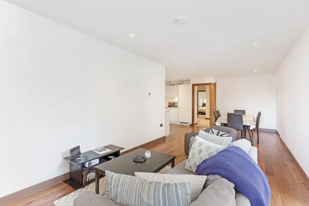 Beaufort Court, West Hampstead, NW6, photo 4