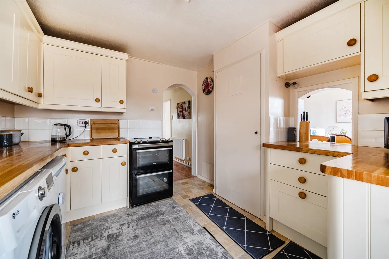 Blenheim Road, Maidenhead, SL6, photo 2