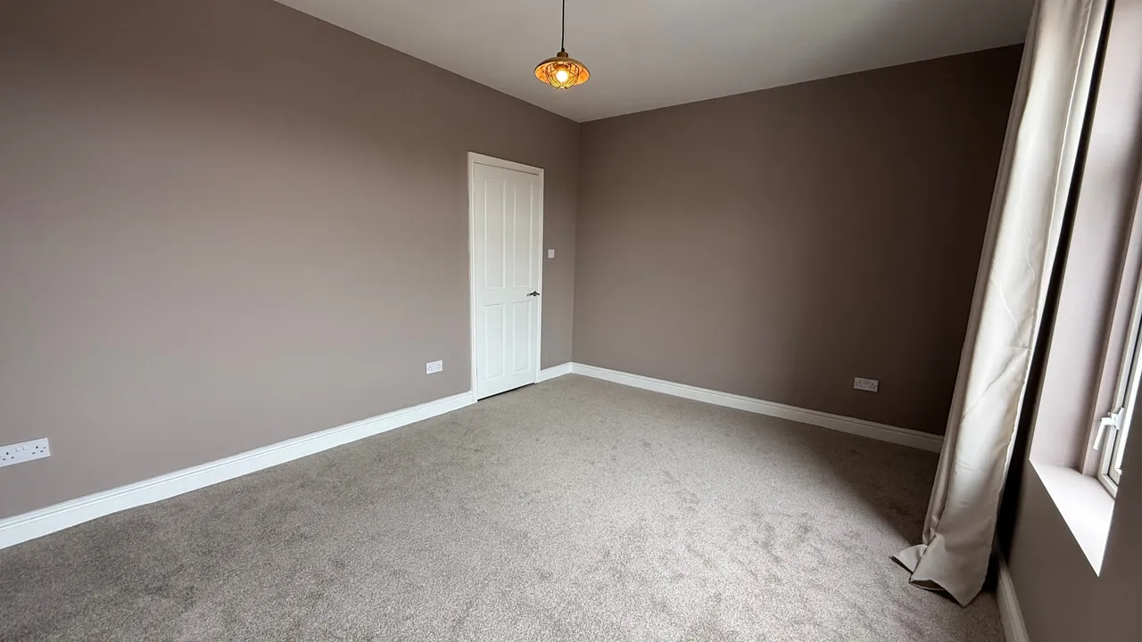 Victoria Street, Goldthorpe, S63, photo 6