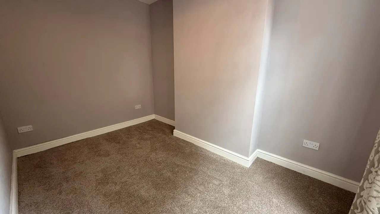 Victoria Street, Goldthorpe, S63, photo 7