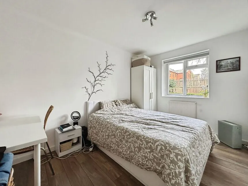 Earlham Grove, London, E7, photo 7