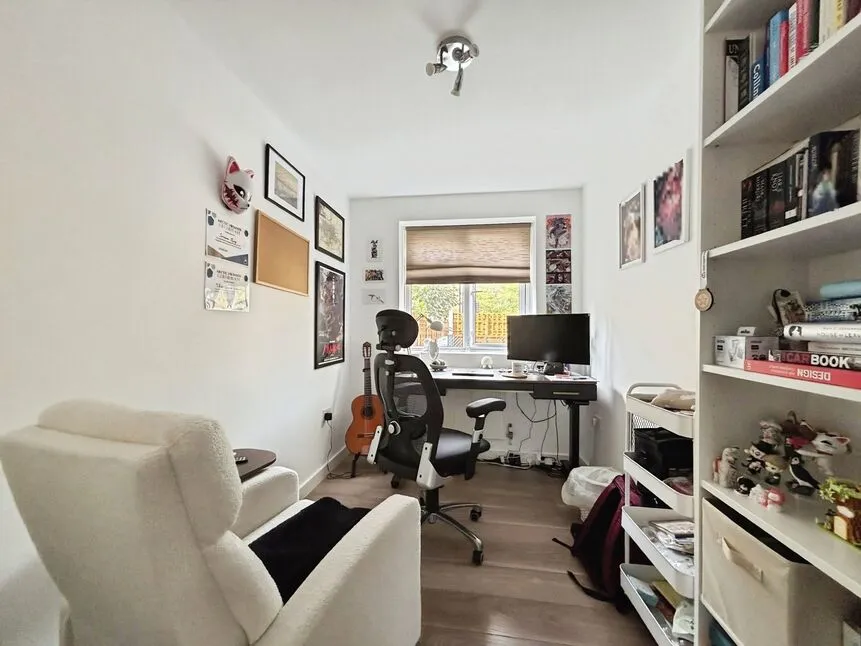 Earlham Grove, London, E7, photo 8