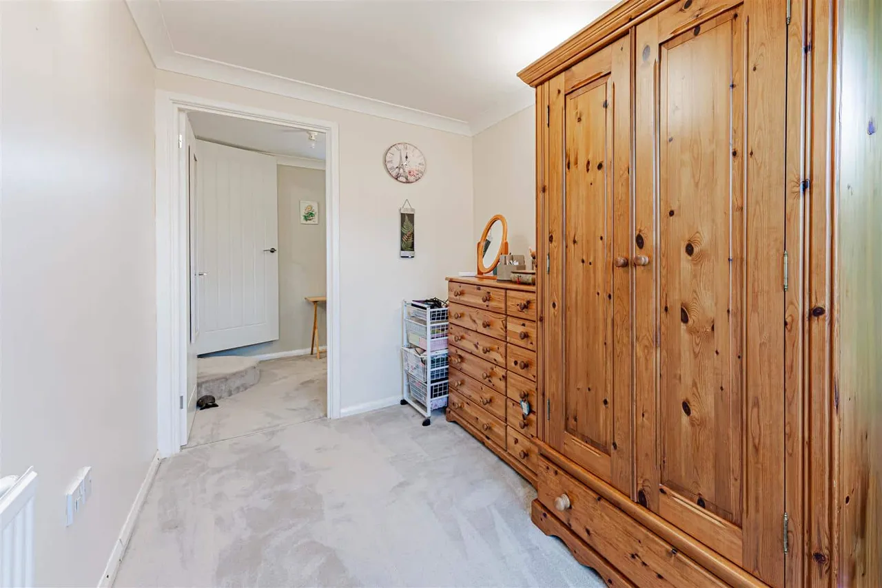 Ashurst Gardens, Margate, Kent, CT9 3HW, photo 14