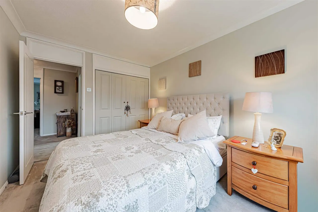 Ashurst Gardens, Margate, Kent, CT9 3HW, photo 13
