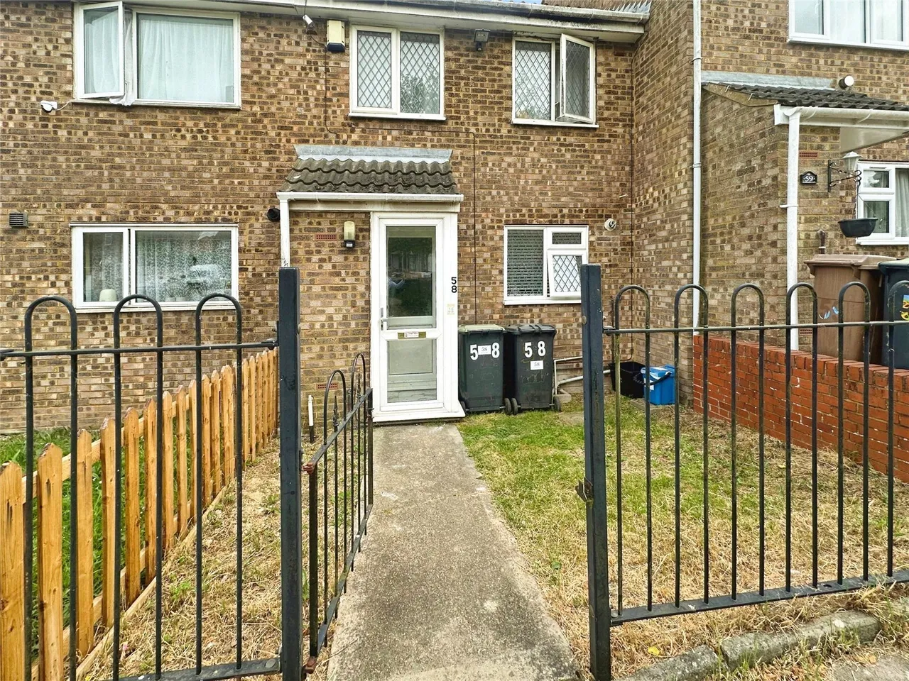3 bed house for sale — Brussels Way, Luton, Bedfordshire, LU3