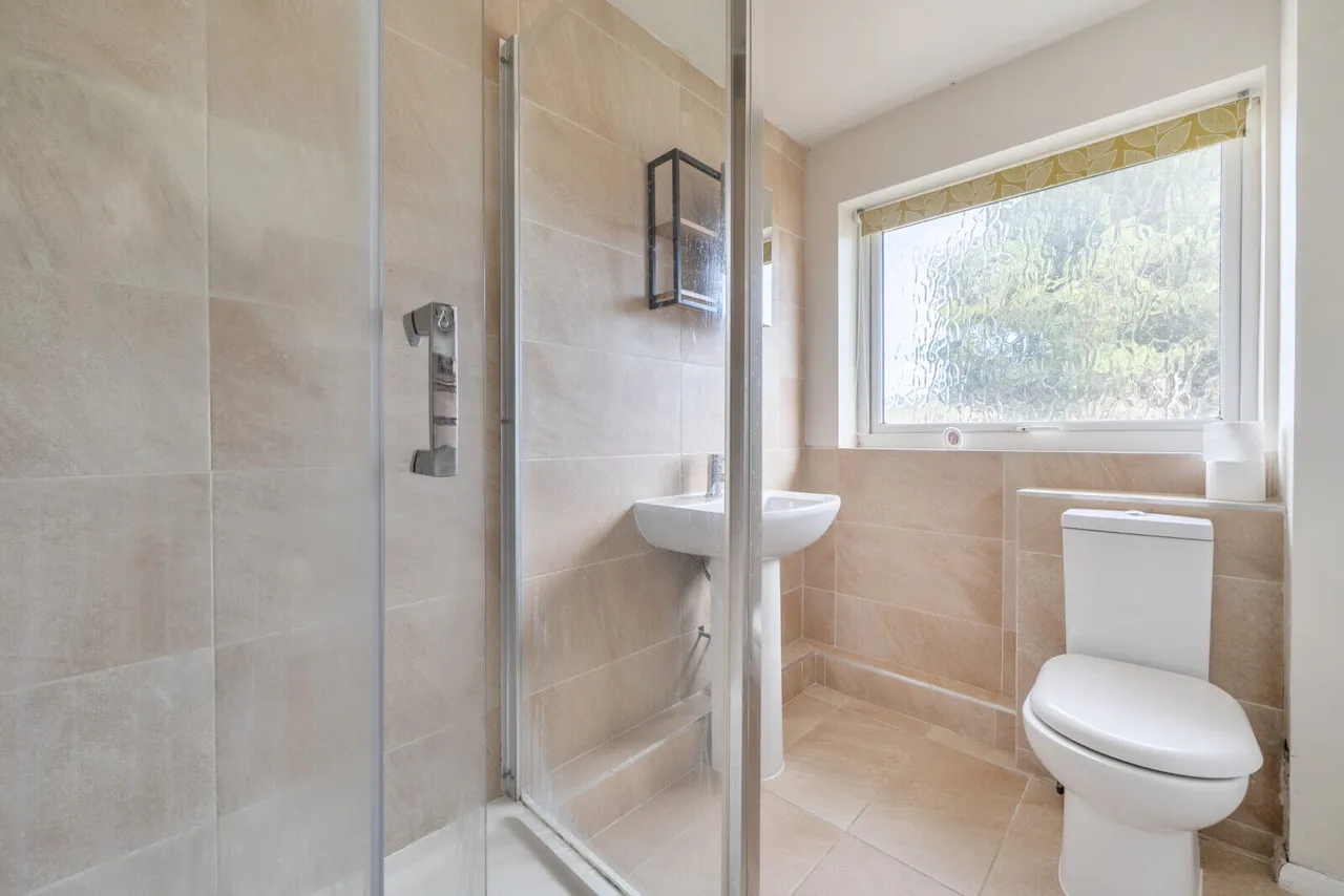 Reading Road, Pangbourne, RG8, photo 13