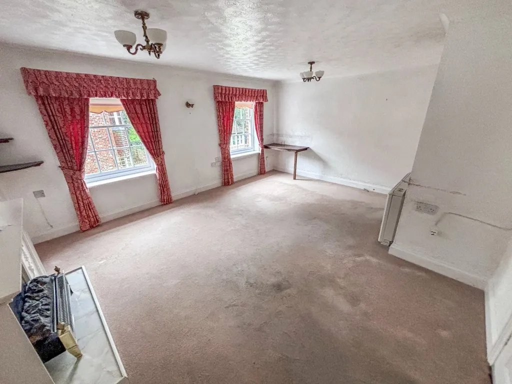 Burghfield Road, Southcote Lodge, RG30, photo 4