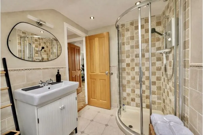 Drayton Avenue, London, W13, photo 25