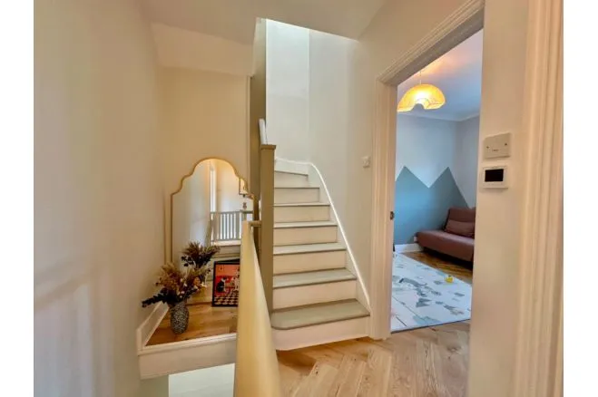 Drayton Avenue, London, W13, photo 17