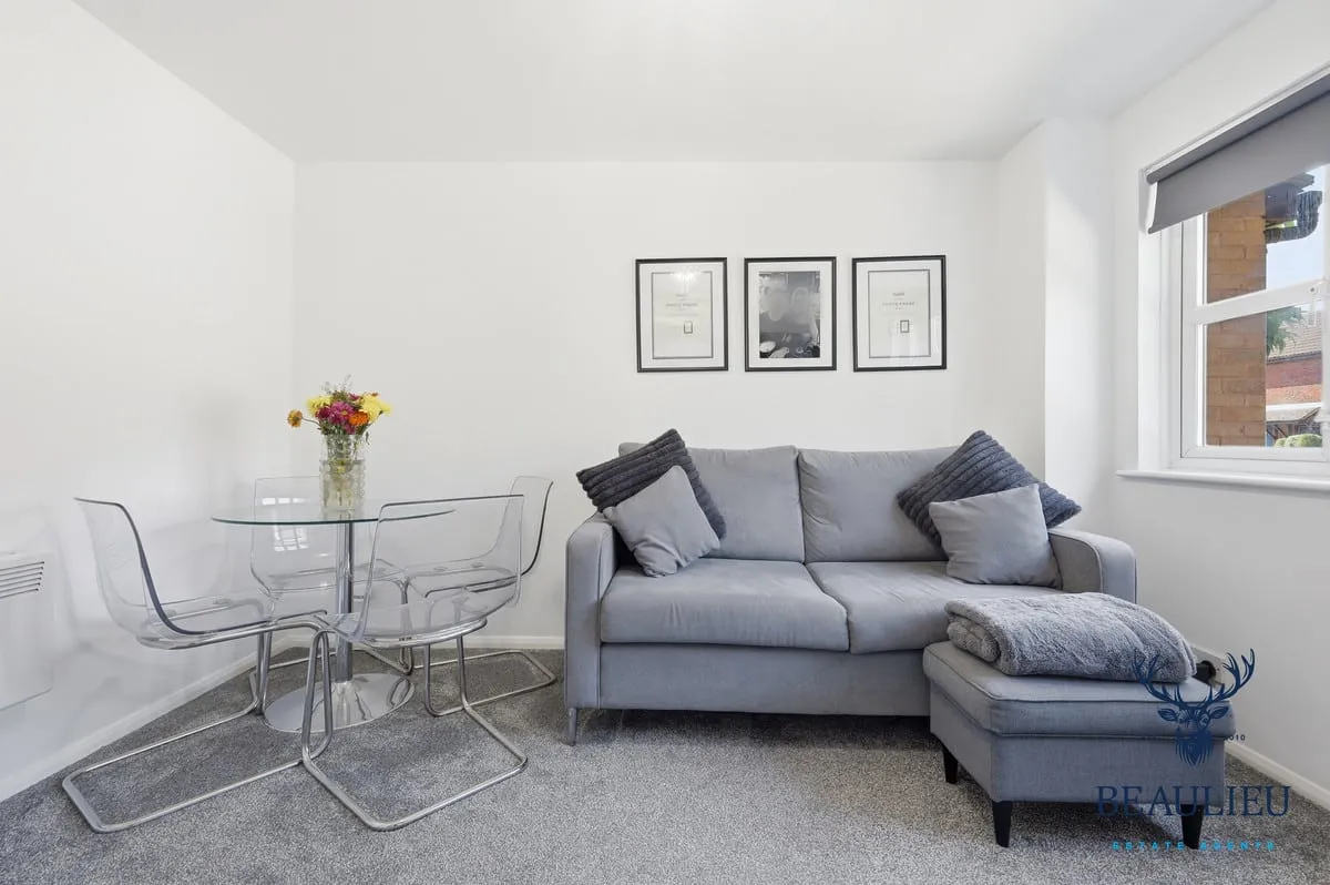 Lovibond Place, Chelmer Village, CM2 6TS, photo 4