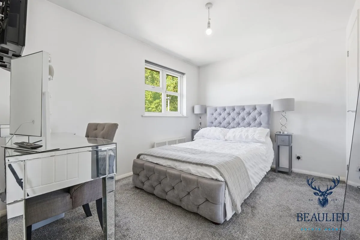 Lovibond Place, Chelmer Village, CM2 6TS, photo 8
