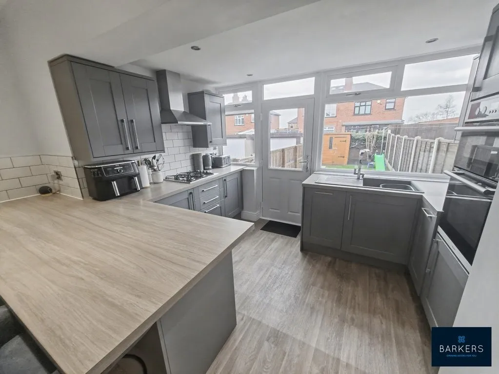 Rathlin Road, Dewsbury WF12 7EY, photo 4