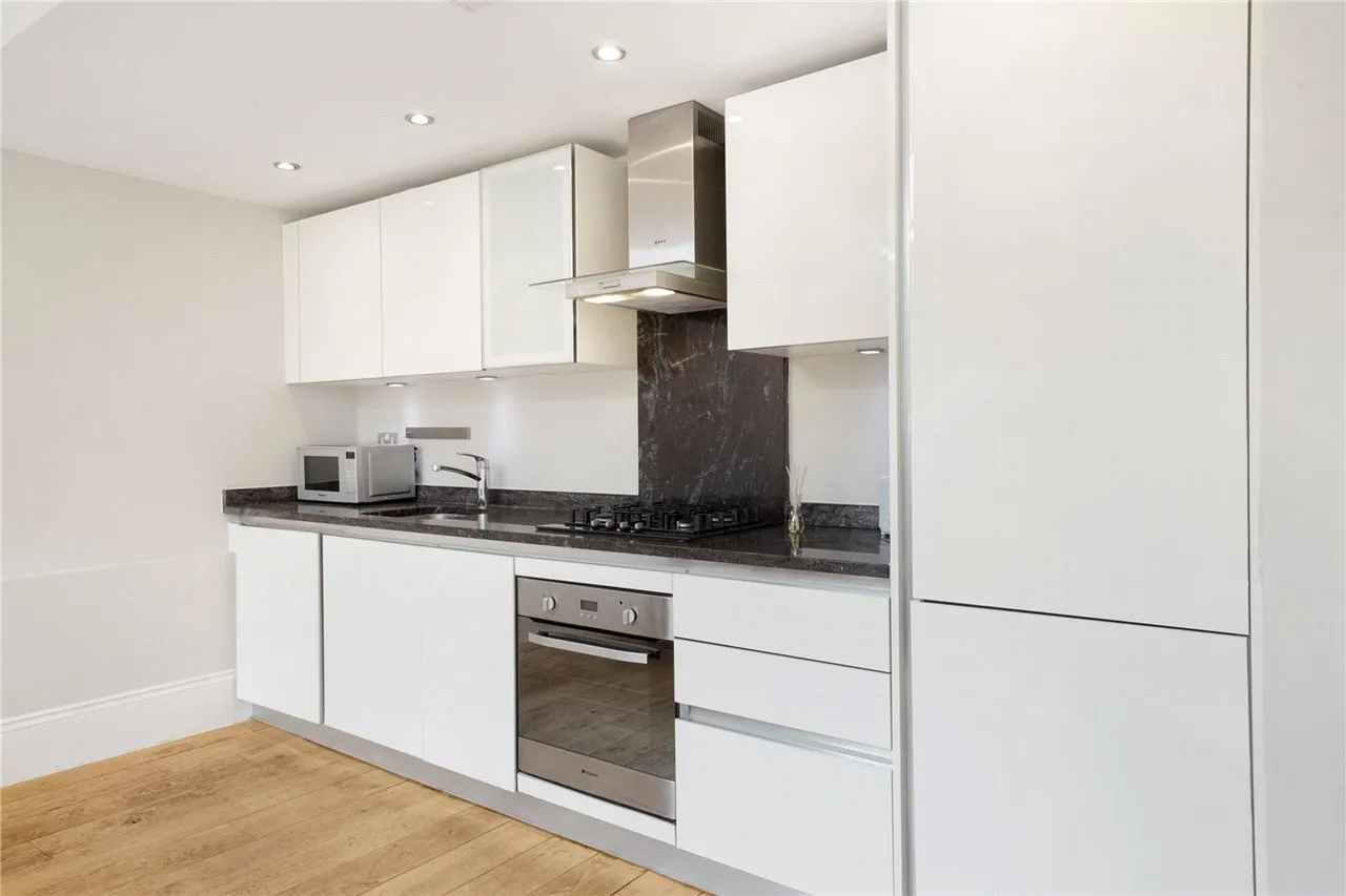 Fortess Road, London, NW5, photo 2