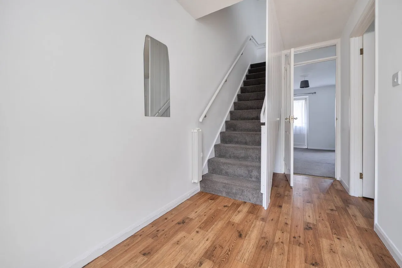 Allyn Saxon Drive, Shepton Mallet, BA4, photo 9