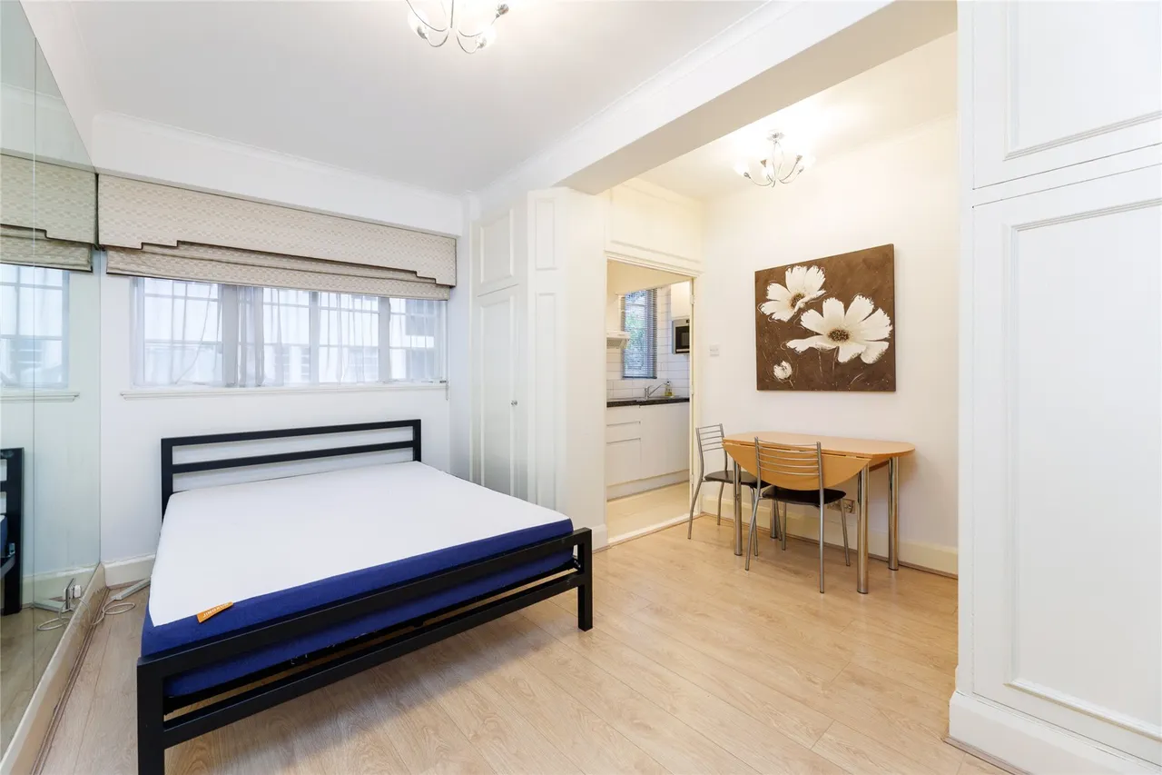 Sloane Avenue, Chelsea, London, SW3, photo 2