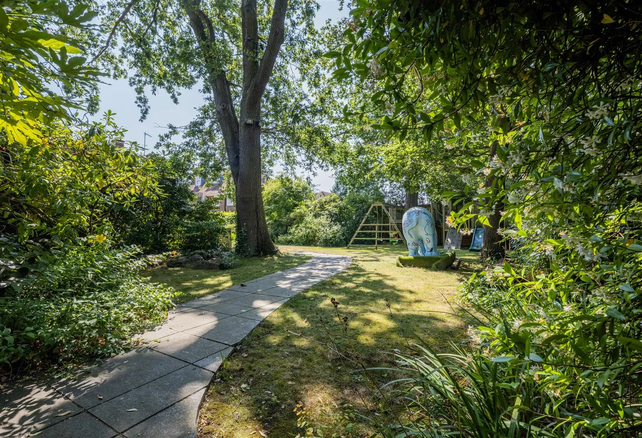 Winnington Road, Hampstead Garden Suburb, N2, photo 9